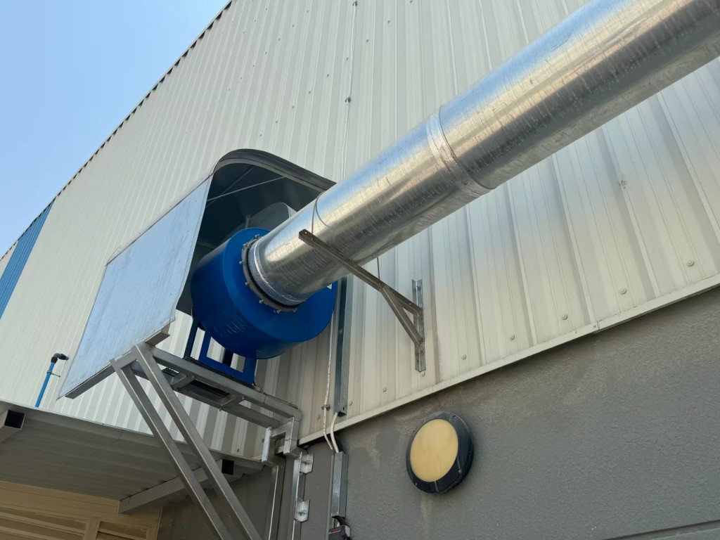 AC and ductwork installation outdoors